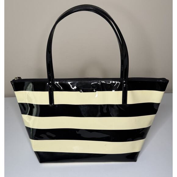 Kate Spade Penn Valley Sophie Tote Large Black Cream Patent PVC Top Handle Bag - Picture 1 of 11
